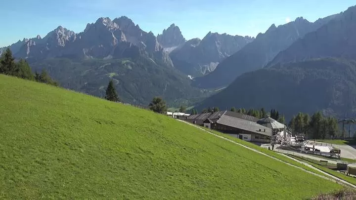 Parco Natura Olperl - Helmjet, Bergstation - Dolomites
