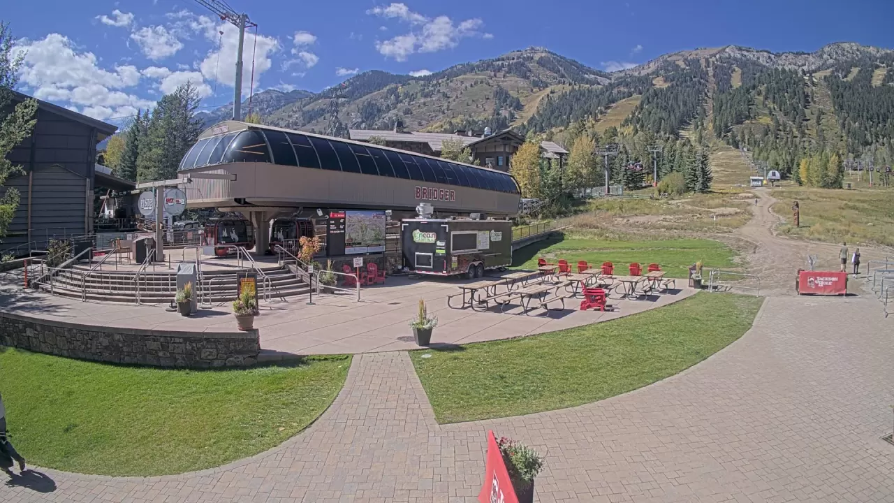 JHMR - Base of Bridger Gondola