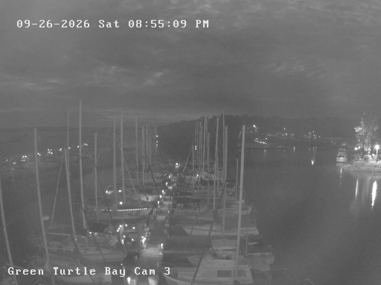 Green Turtle Bay Webcam Image of Docks and Boats
